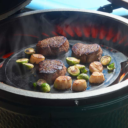 Big Green Egg plancha griddle 26 cm.