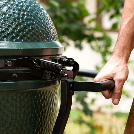 Big Green Egg Medium met Integgrated Nest & Handler