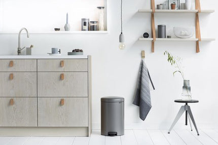Brabantia Pedaalemmer NewIcon - 20 liter - Platinum