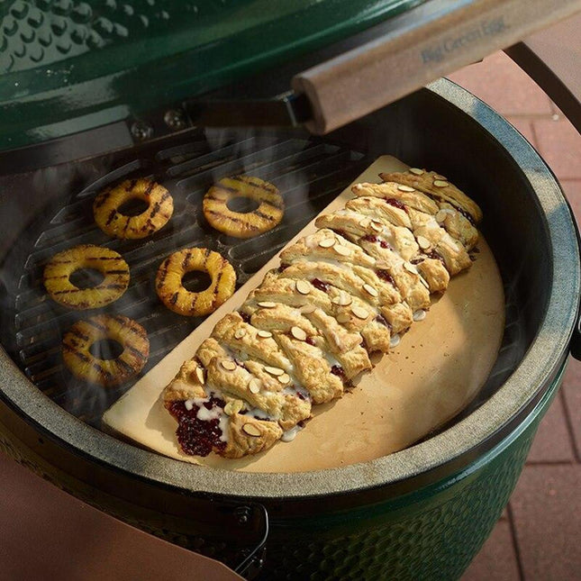 Big Green Egg Half Conveggtor Stone Medium